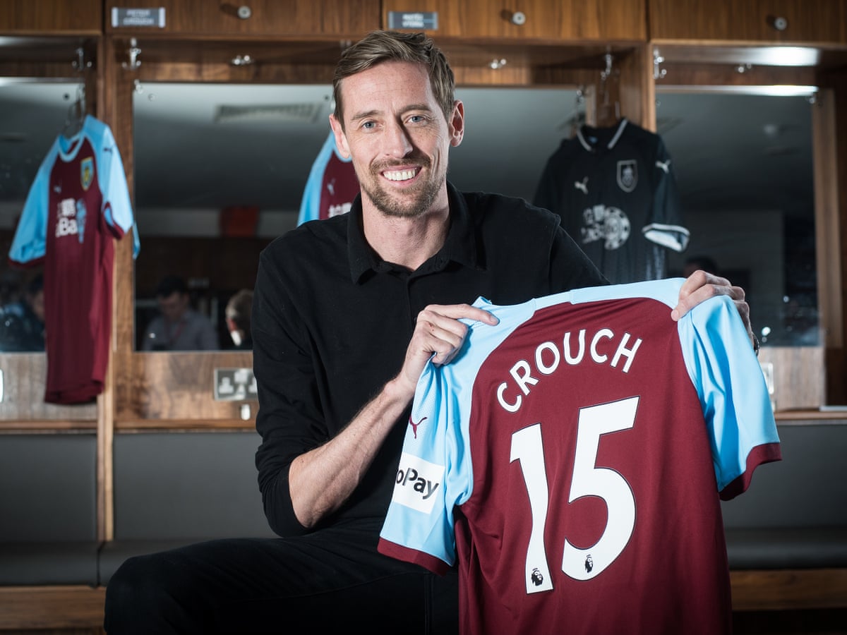 Peter Crouch Returns To Premier League At Age Of 38 After Signing For Burnley Football The Guardian
