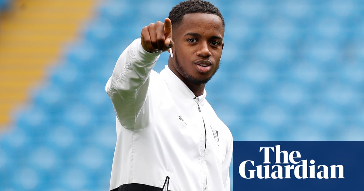 Ryan Sessegnon set to join Tottenham from Fulham for initial £25m