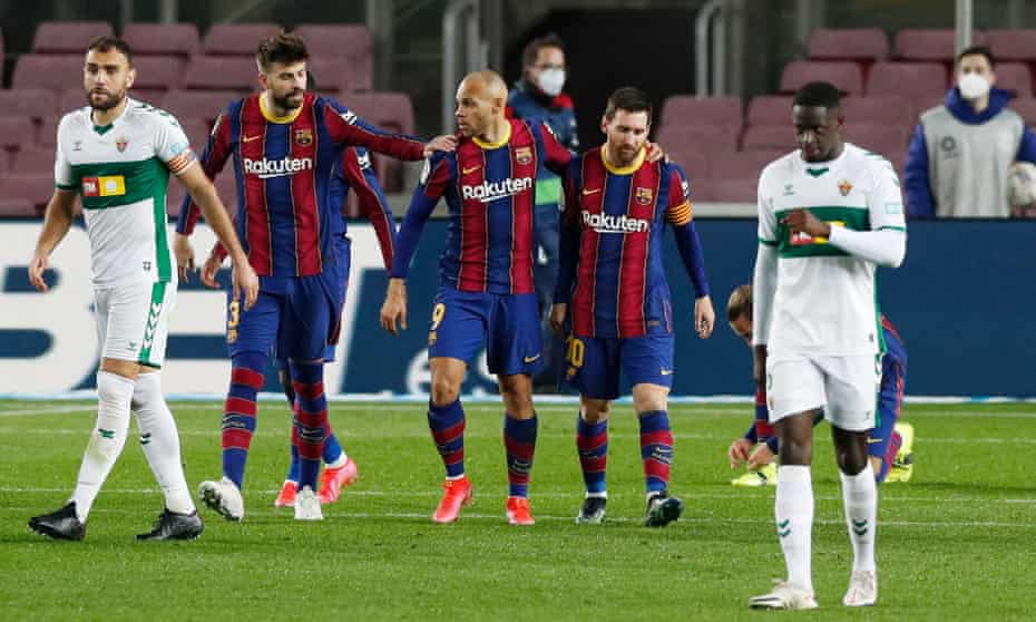 Lionel Messi Double Helps Barcelona Ease Past Elche And Cut Gap To Atletico La Liga The Guardian