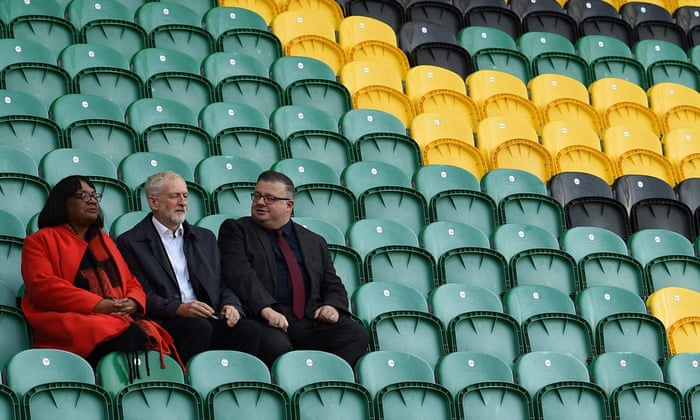 Jeremy Corbyn (centre) and shadow home secretary Diane Abbott with Labour candidate Gareth Eale on a visit to Northampton Saints rugby club in Northampton