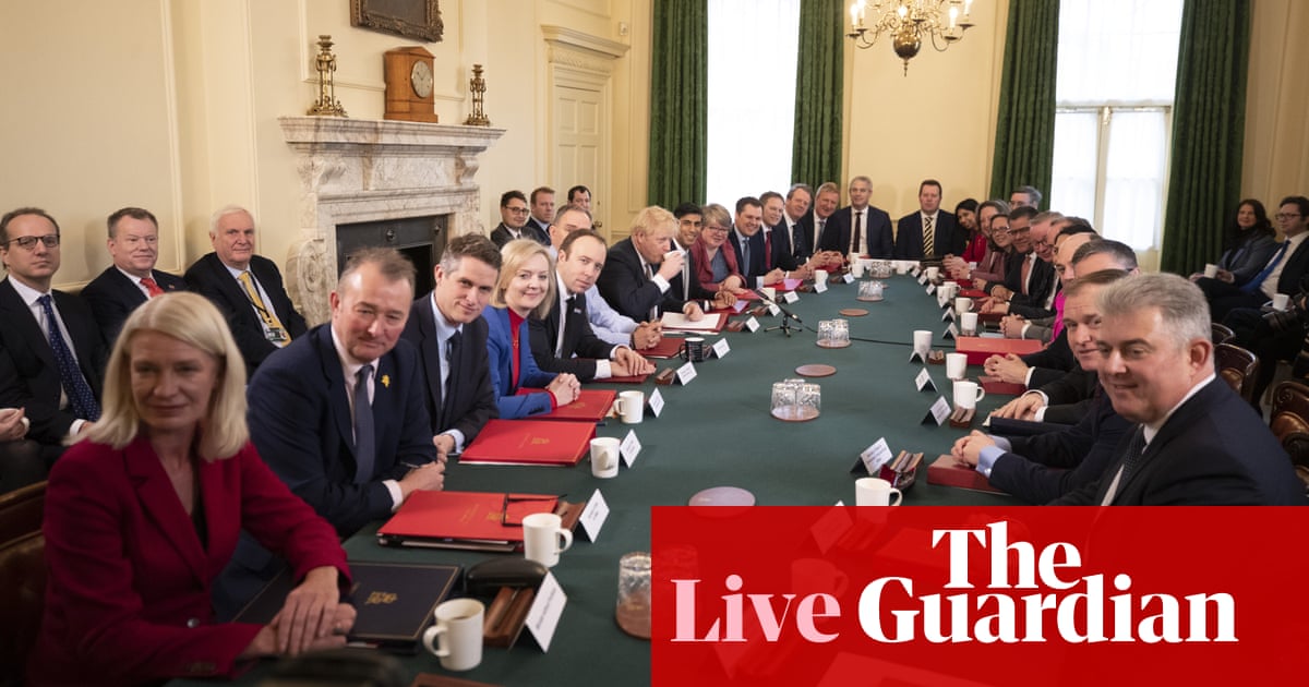 No 10 Refuses To Confirm If Budget Will Go Ahead As Scheduled As It Happened Politics The Guardian