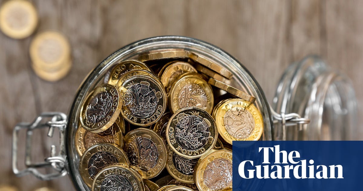Should you lock into a fixed-rate savings account paying 5.25%?