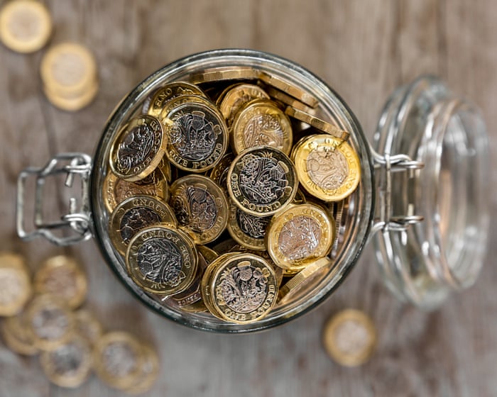 Should you lock into a fixed-rate savings account paying 5.25%?