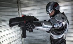 2014, ROBOCOP<br>JOEL KINNAMAN Character(s): Alex Murphy Film ‘ROBOCOP’ (2014) Directed By JOSE PADILHA 30 January 2014 SAG27194 Allstar Collection/STUDIOCANAL **WARNING** This photograph can only be reproduced by publications in conjunction with the promotion of the above film. A Mandatory Credit To STUDIOCANAL is Required. For Printed Editorial Use Only, NO online or internet use.