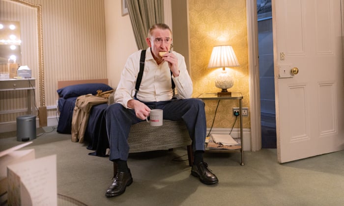 Behind the curtain: what really goes on in theatre dressing rooms? | Culture | The Guardian Behind the curtain: what really goes on in theatre dressing rooms? | Culture | The Guardian