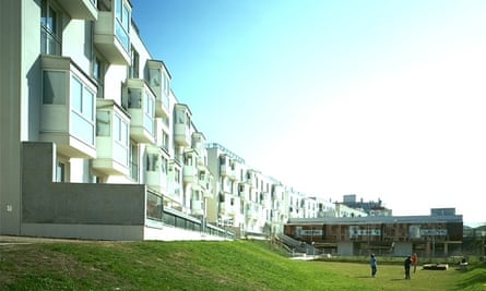 Accommodation, the kindergarten and the one f the play areas of Frauen-Werk-Stadt