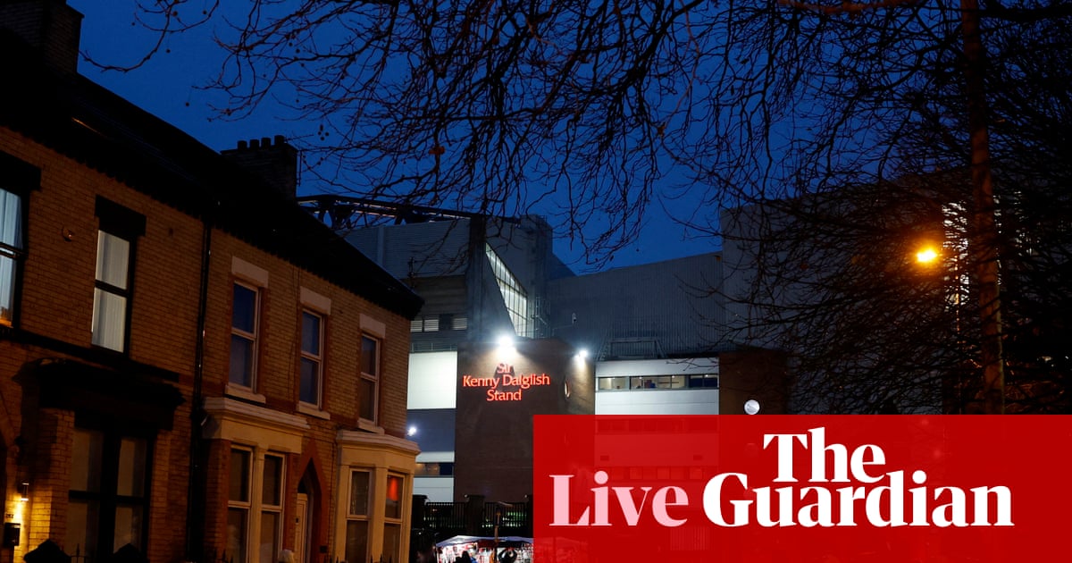 Liverpool v Sunderland: Premier League live