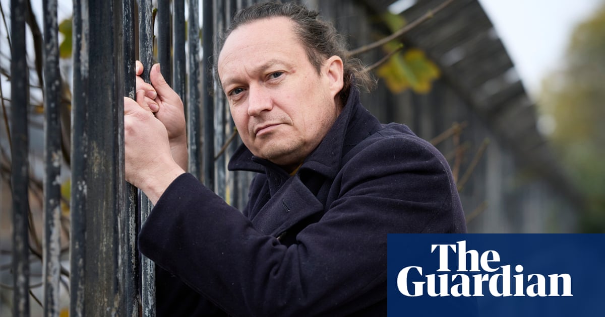 Exploring the depths: Gabriel Gatehouse delves into edgelords, conspiracy theories, and Trump’s America | Podcasts Exploring the depths: Gabriel Gatehouse delves into edgelords, conspiracy theories, and Trump’s America | Podcasts