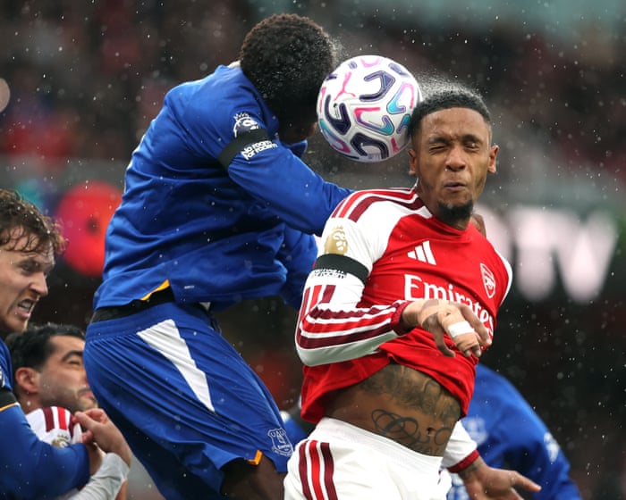 Arsenal v Everton, Coventry v Fulham, EFL, and more – football clockwatch live