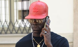 1386.jpg?w=300&q=55&auto=format&usm=12&f