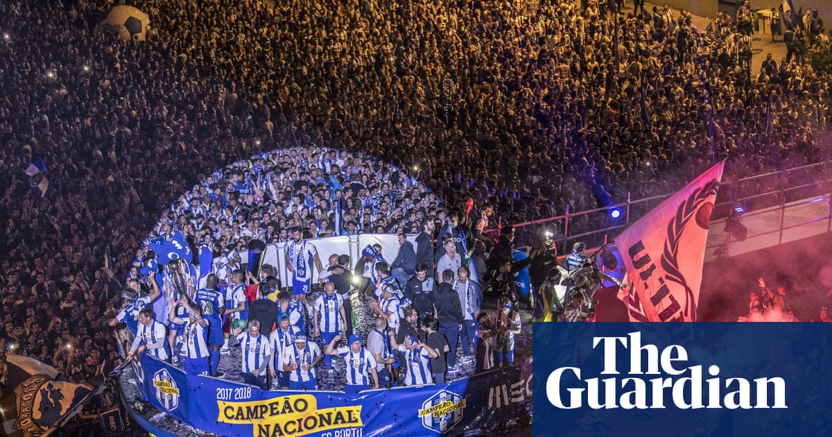 Which football league had the fewest teams finishing with a positive GD? | The Knowledge