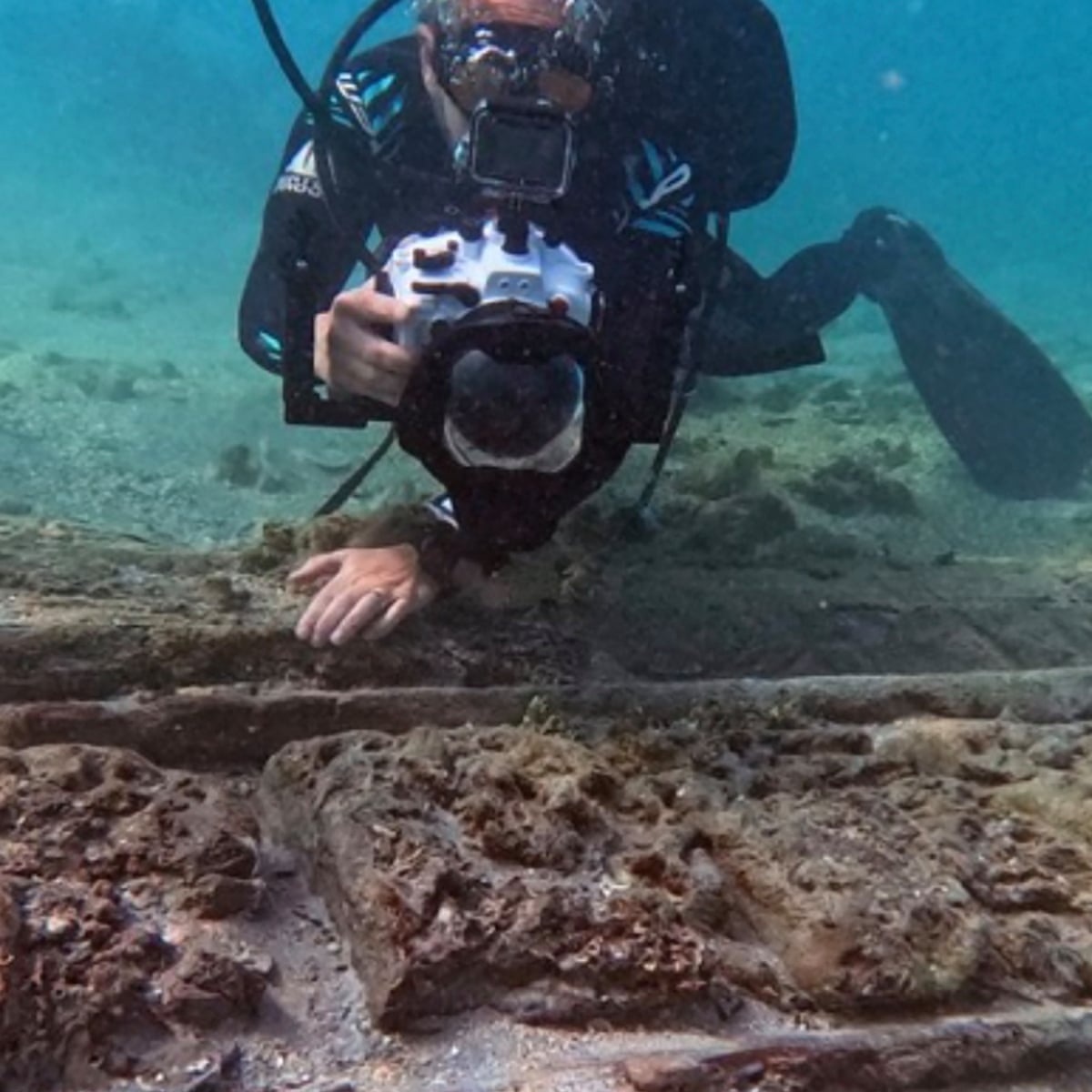 Musket balls and a burnt hull: evidence of real pirates of the Caribbean found in Bahamas | Bahamas | The Guardian