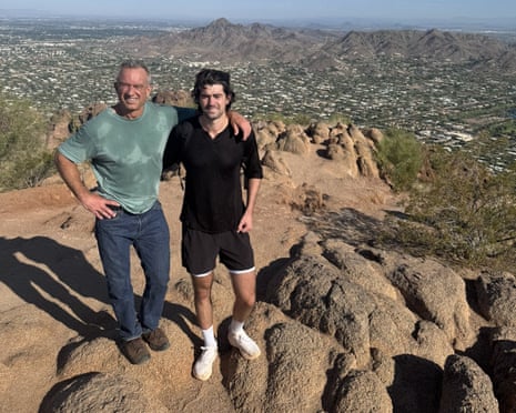 RFK Jr strides into new controversy: hiking in sweltering Arizona in jeans | Robert F Kennedy Jr | The Guardian RFK Jr strides into new controversy: hiking in sweltering Arizona in jeans | Robert F Kennedy Jr | The Guardian