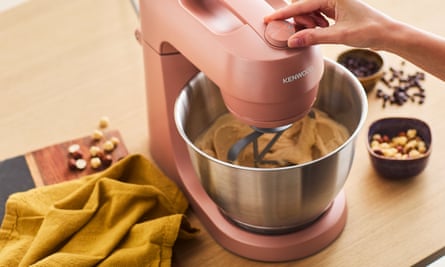 Kenwood Go Stand Mixer, £249.99 KENWOOD 3 4 R.2 TORTA CAFFE V01 crop
