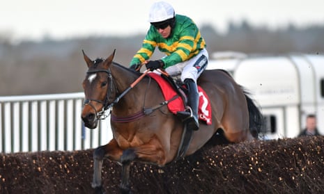 Defi Du Seuil and Barry Geraghty win the Clarence House Chase