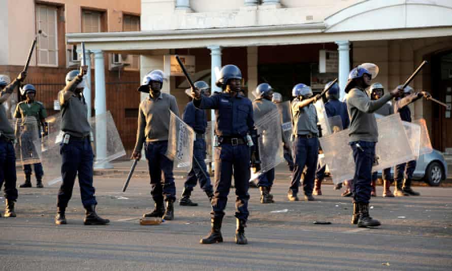 Riot police  in Bulawayo