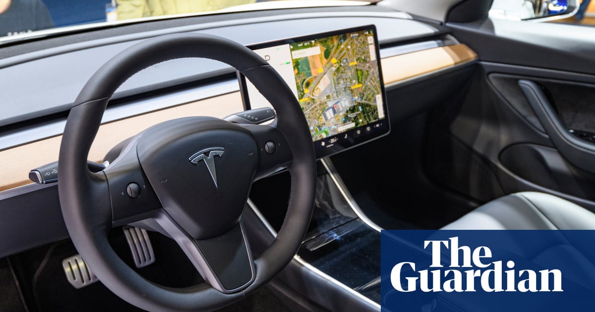 California reviews whether Tesla’s self-driving tests require oversight