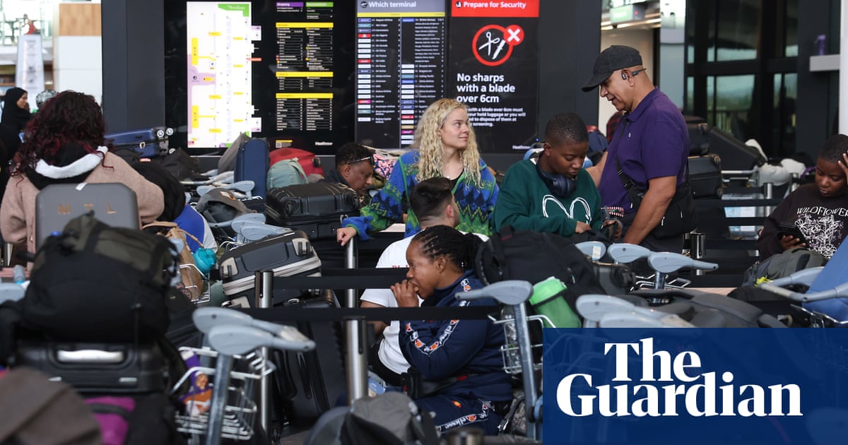 ‘Baggage reclaim was pandemonium’: passengers hit by airport IT chaos recount their ordeals ‘Baggage reclaim was pandemonium’: passengers hit by airport IT chaos recount their ordeals