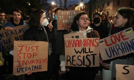 Ukrainian people and supporters protest over the Russian threat of invasion by Russian troops in Ukraine outside the Russian embassy in London.