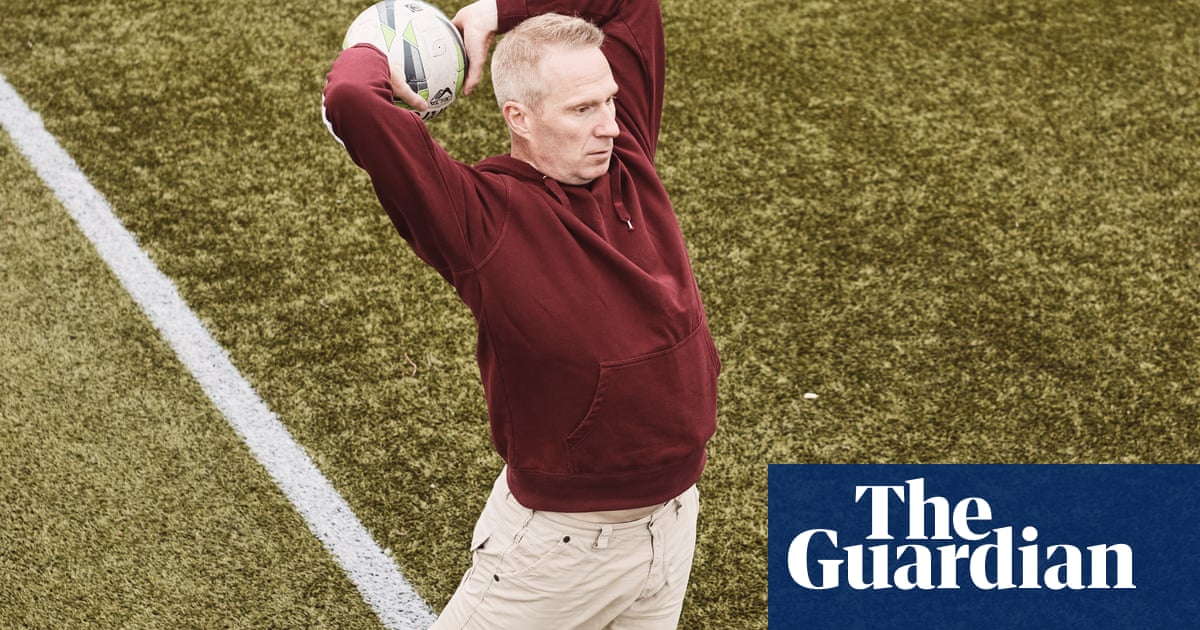 I work on the long, fast and clever: meet Liverpools throw-in coach