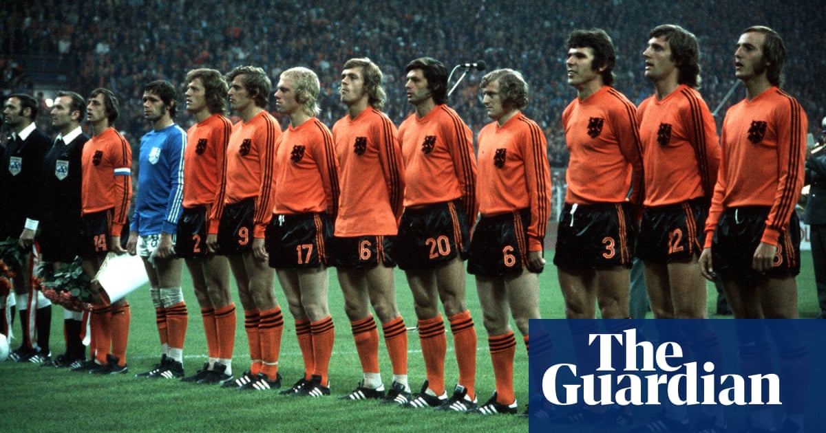 Kết quả hình ảnh cho total football