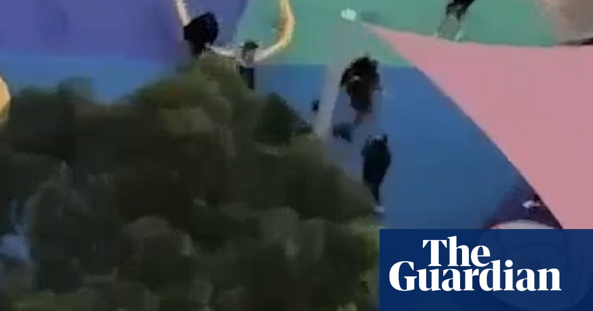 Alleged attack on Chinese couple leads 30,000 people to sign petition to toughen Australian youth crime laws