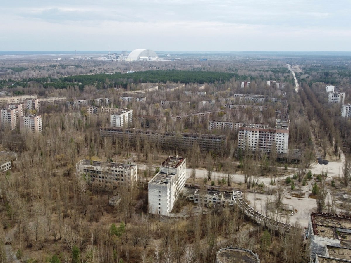 Forest fires erupt around Chernobyl nuclear plant in Ukraine | Wildfires | The Guardian
