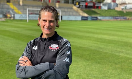 Kelly Lindsey, the former Afghanistan women’s national team manager, has been appointed head of performance at Lewes FC.