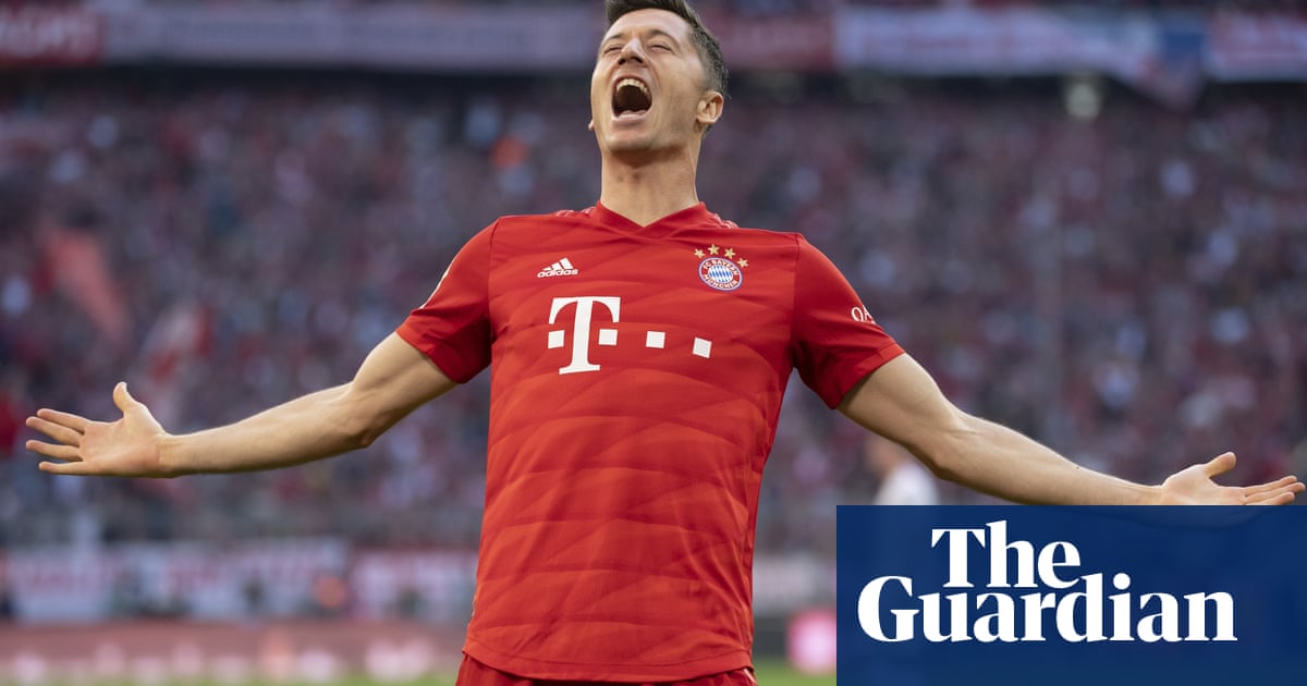 Lewandowski Sets Bundesliga Scoring Record While Juventus Draw