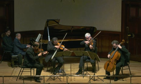 Murray Perahia at the piano with the  ASMF Chamber Ensemble at Wigmore Hall