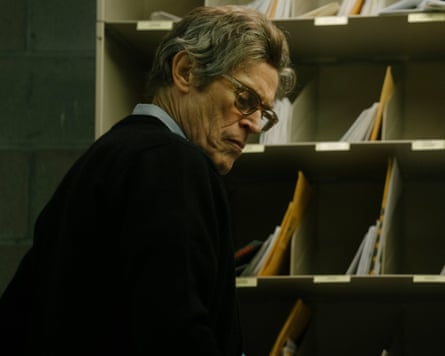 Willem Dafoe as Ed Saxberger in Late Fame.
