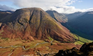 Kirk Fell & Mosedale, with Great Gable behind.