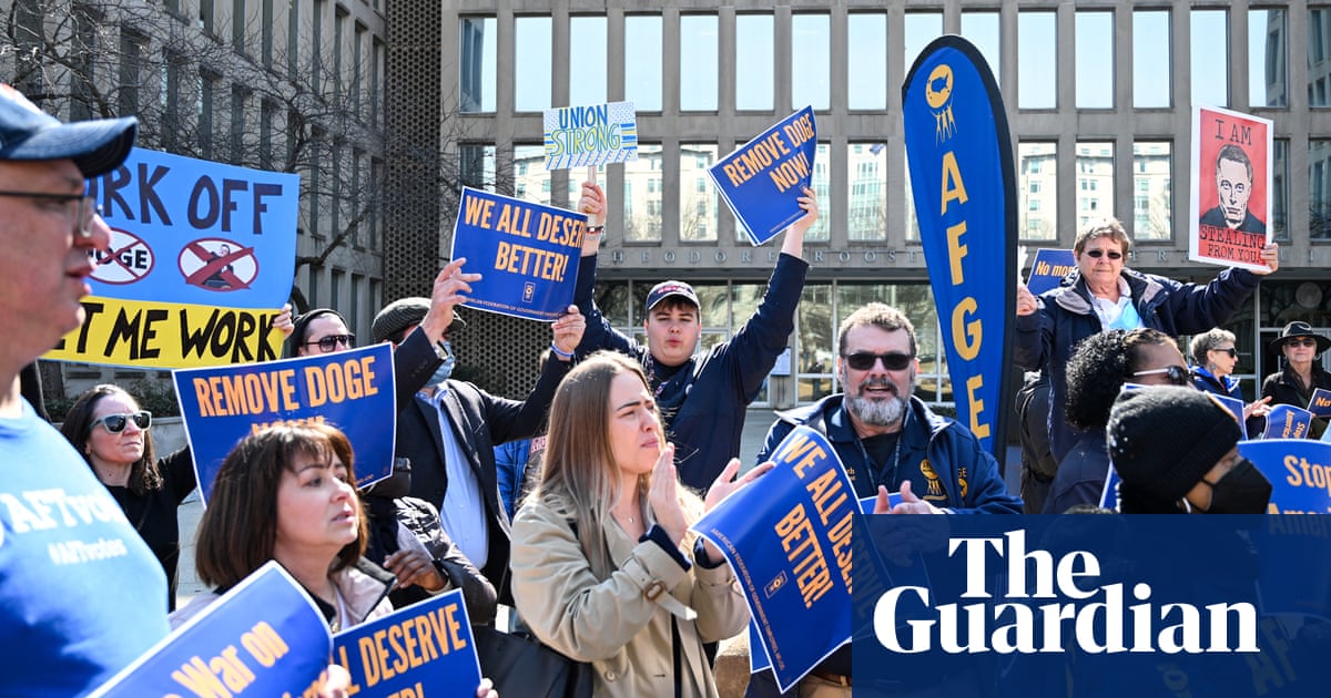 www.theguardian.com