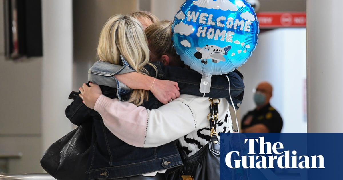 ‘Full of emotions’: trans-Tasman travel bubble to let families finally grieve, rejoice and hug