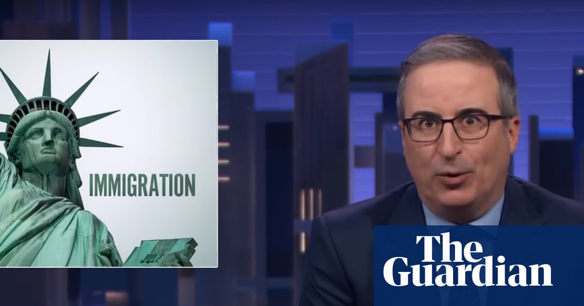 John Oliver sobre la represión del hielo: "Intentar aumentar los arrestos a cualquier costo" John Oliver sobre la represión del hielo: "Intentar aumentar los arrestos a cualquier costo"