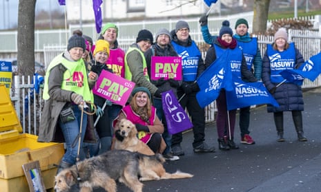 Members of the EIS and NASUWT unions on a picket line at Craigmount high school in Edinburgh