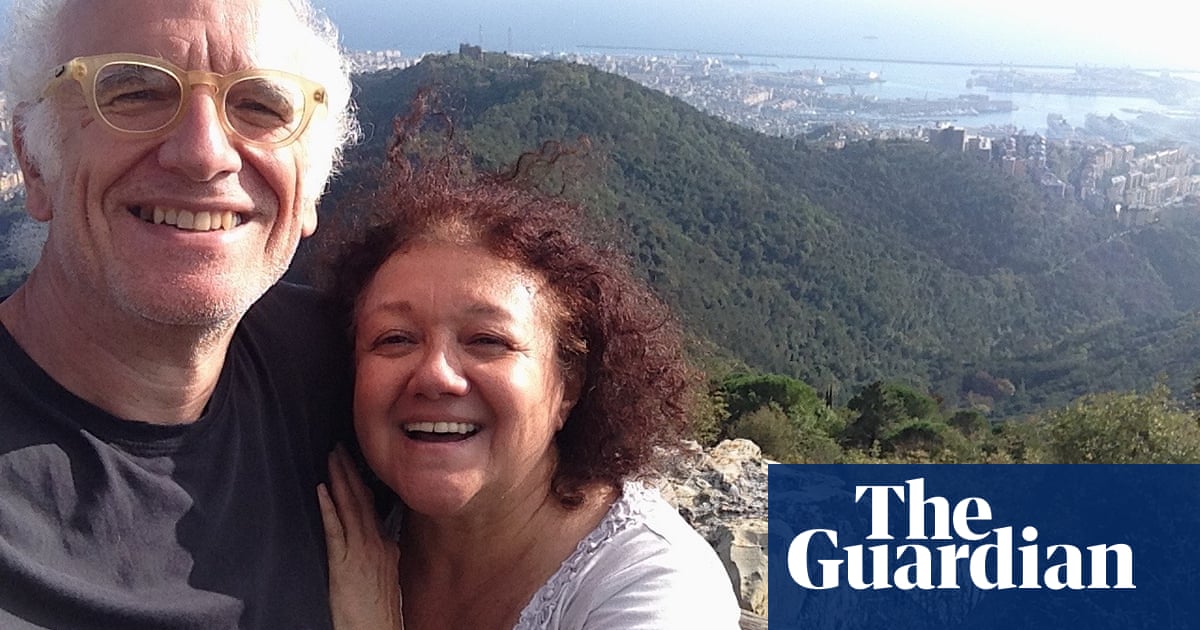 Амалия 64 и Симоне 54 се запознаха в Северна Италия