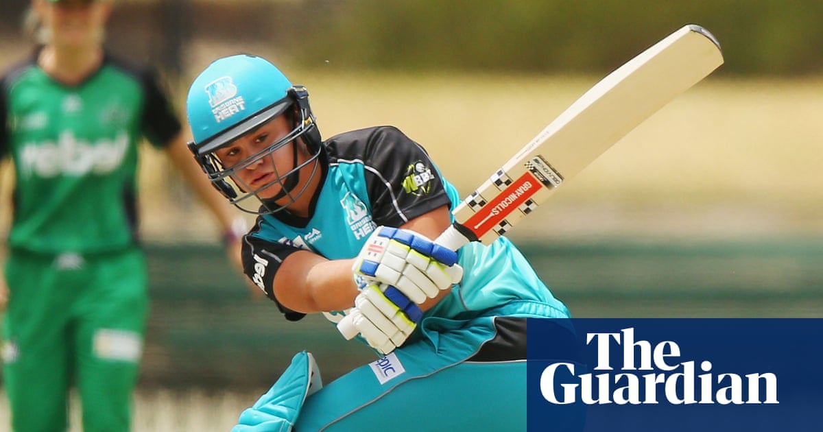 Australian team would ‘certainly be interested’ in Ash Barty return to cricket