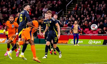 Georginio Wijnaldum heads Netherlands into a 2-0 lead during their friendly victory