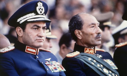Hosni Mubarak, left, with Anwar Sadat in 1981.