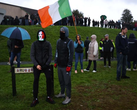 Protesters showcase the Irish tricolour in Portadown