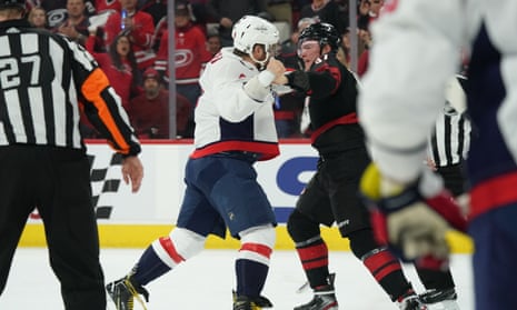 5 Stanley Cup lifts that rival Ovechkin's as the greatest in NHL history -  Article - Bardown