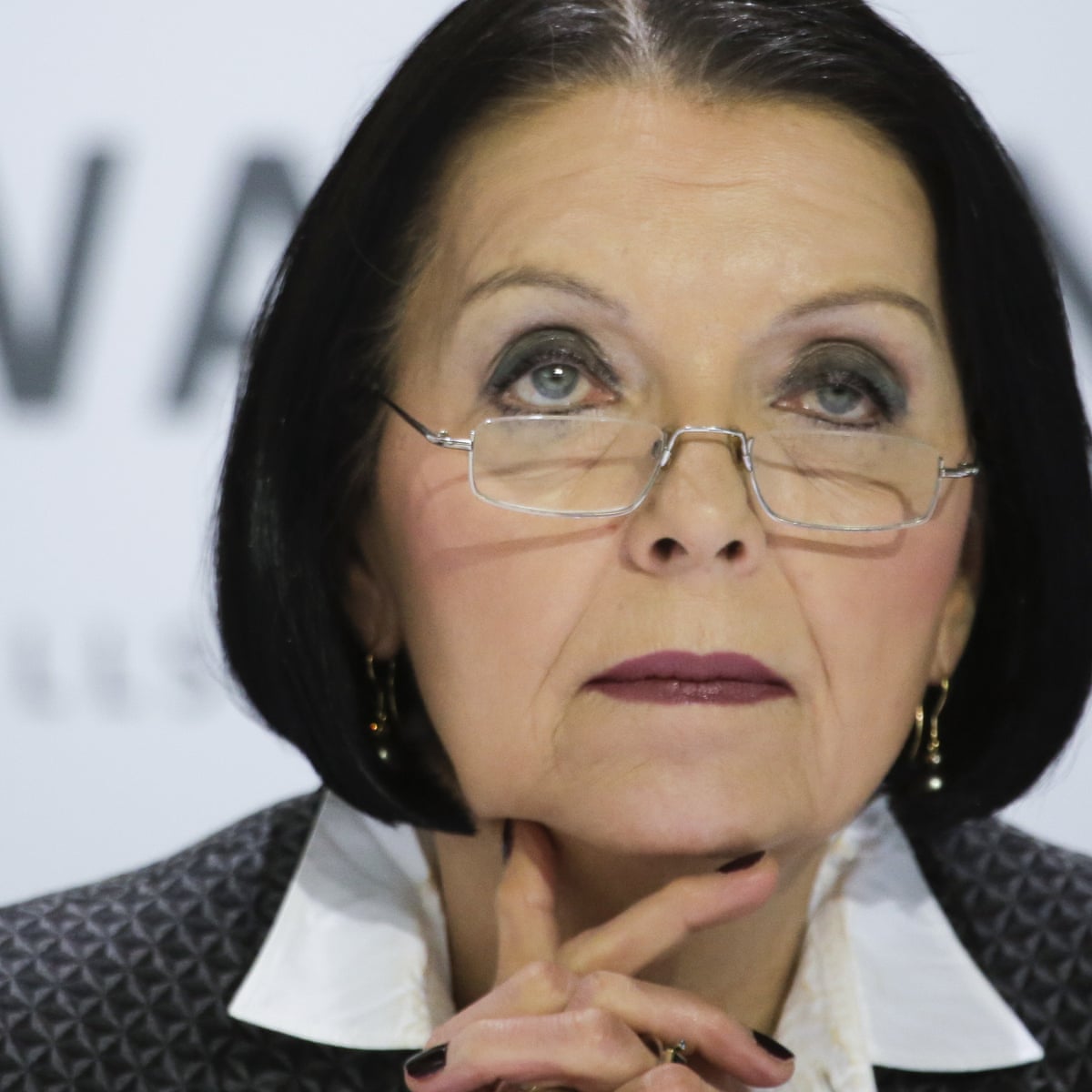Vw Risks New Pay Row As Compliance Chief Lands 10m Payoff Volkswagen Vw The Guardian