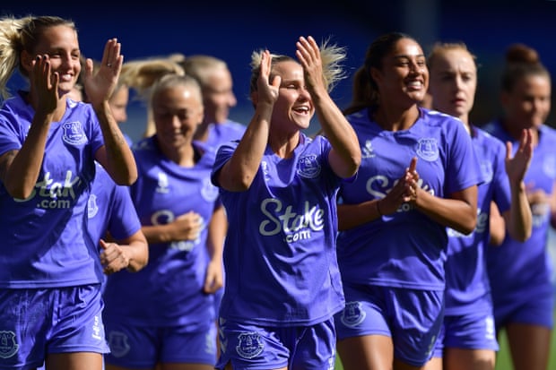 El Everton espera una campaña muy mejorada.