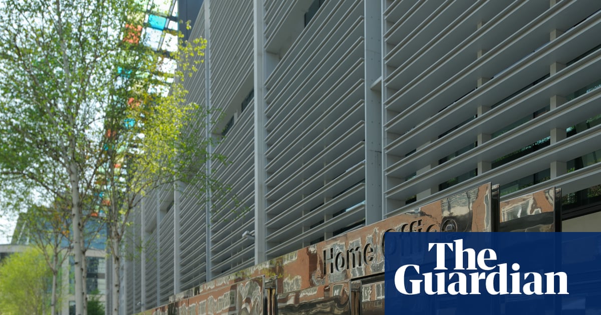 British man says he fears for family trapped in Iran by Home Office appeal