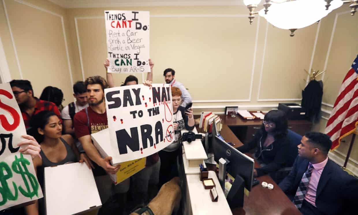 Florida students say Devos wouldn't meet will them