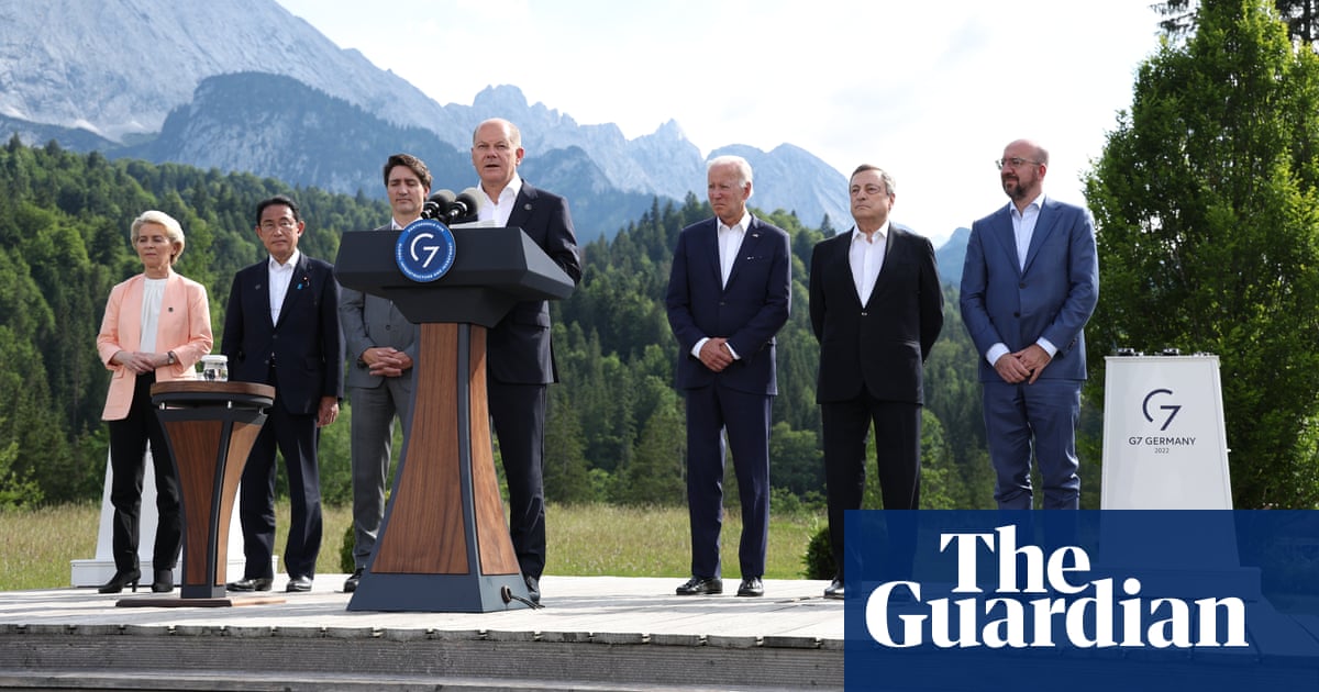 Proposed price cap on Russian oil moves closer at G7 summit