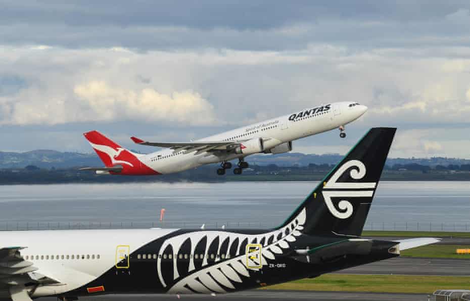 Quarantine-free travel from NSW to New Zealand has been suspended for 48 hours from midnight Wednesday over Covid concerns.