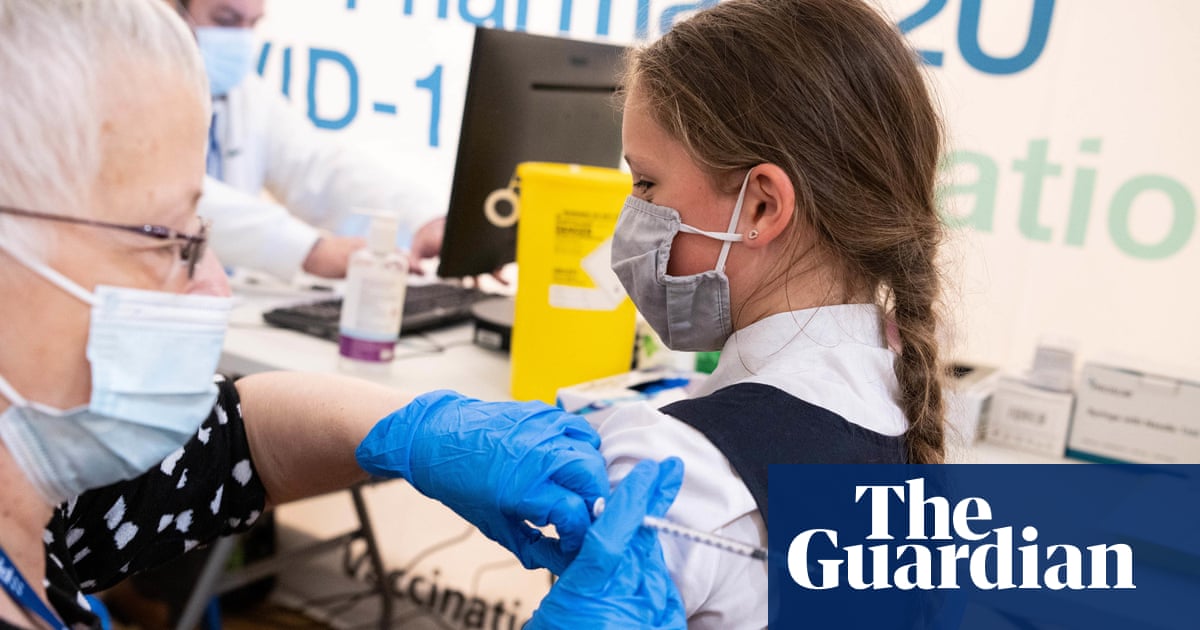 Anger at plans to roll back Covid vaccines to under-11s in England