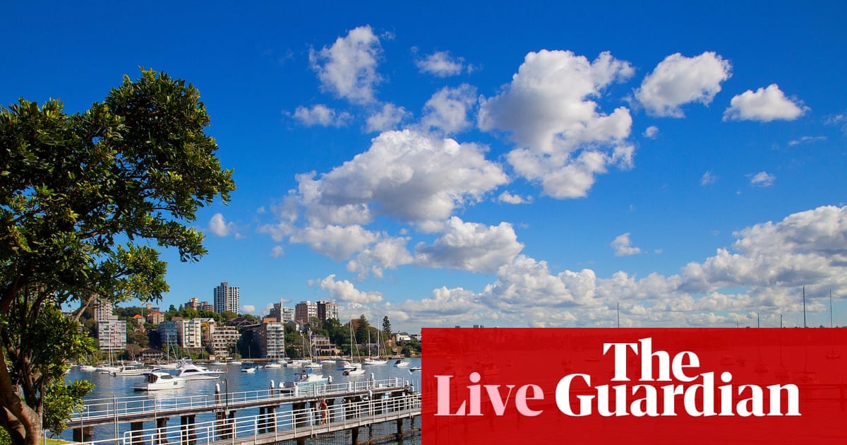 Australia news live: man dies after being pulled from Sydney harbour; bushfire warnings near Hobart with one expected to ‘put lives in danger’